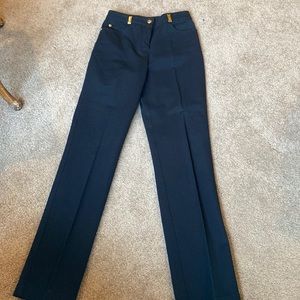 St.John Black Jeans. Nicely tailored style. Flattering fit .